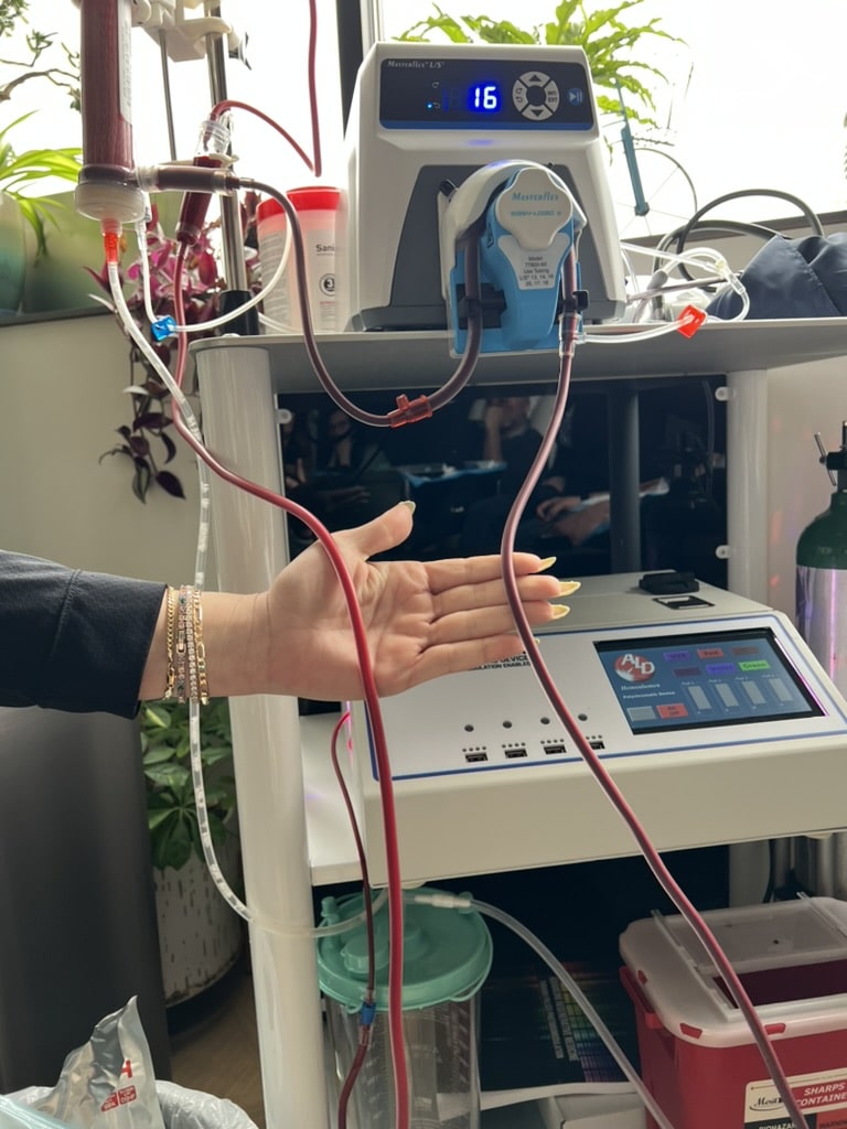 AB23655B-E3E1-4497-9CD6-2BAA1F69B845_1_105_c